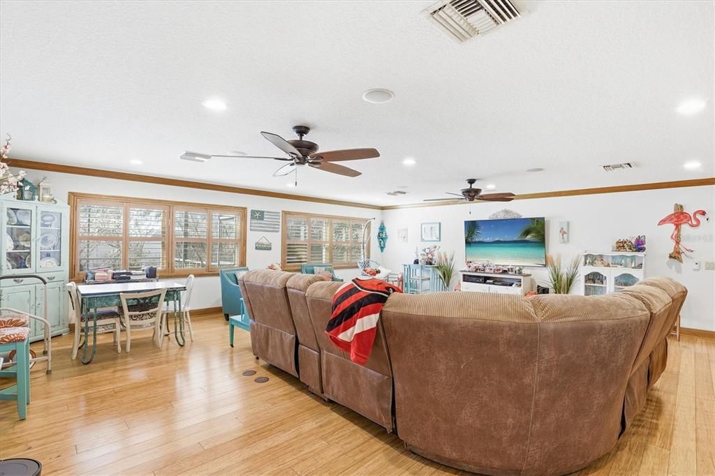 For Sale: $620,750 (4 beds, 2 baths, 2794 Square Feet)