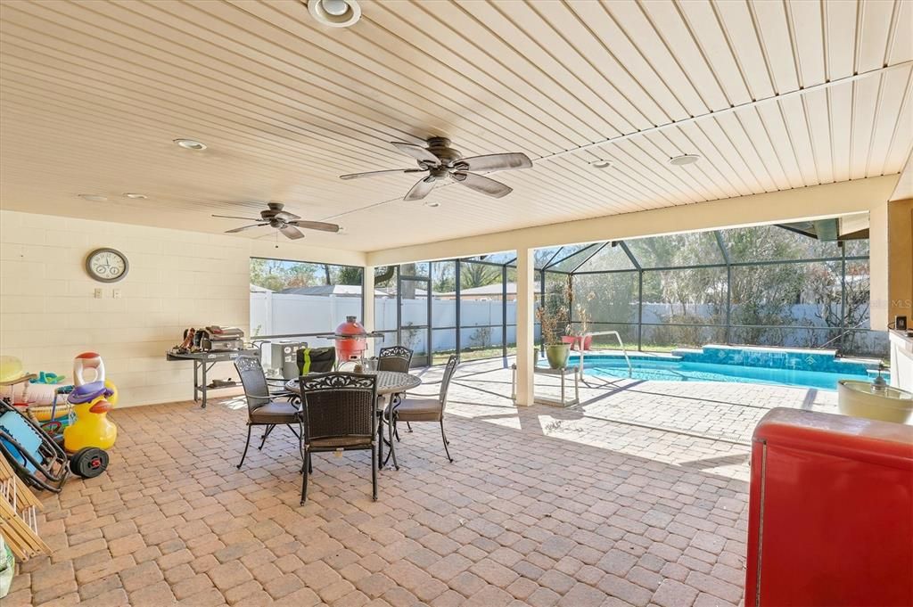 For Sale: $620,750 (4 beds, 2 baths, 2794 Square Feet)