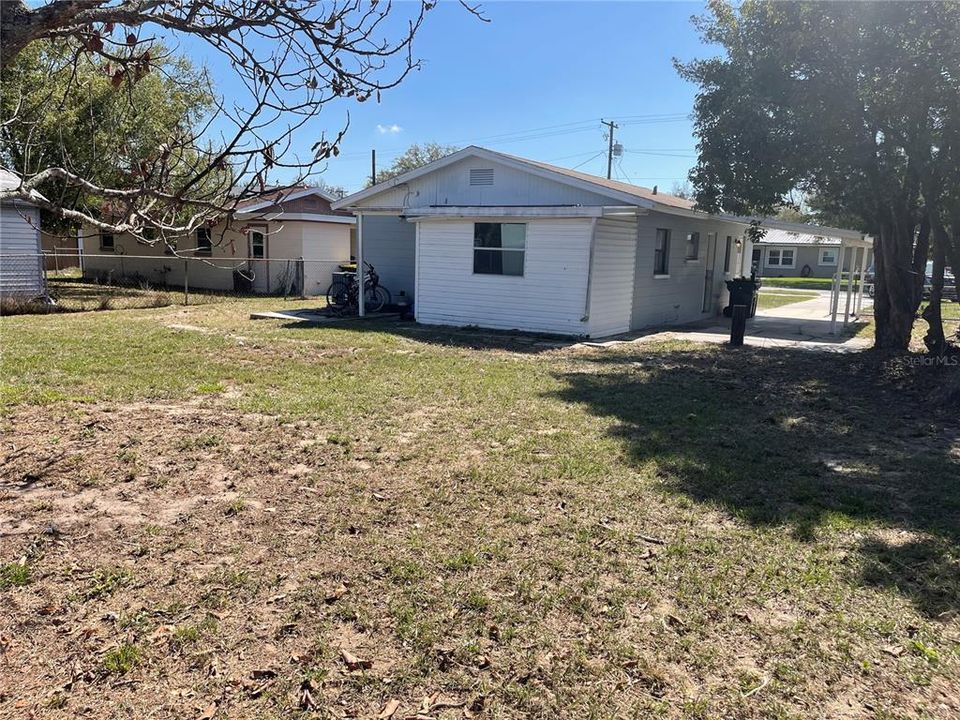 For Sale: $169,900 (0 beds, 0 baths, 792 Square Feet)