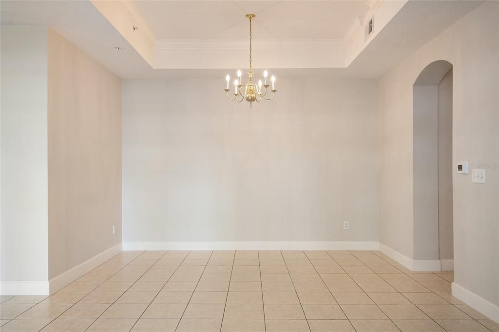 For Sale: $360,000 (2 beds, 2 baths, 1210 Square Feet)