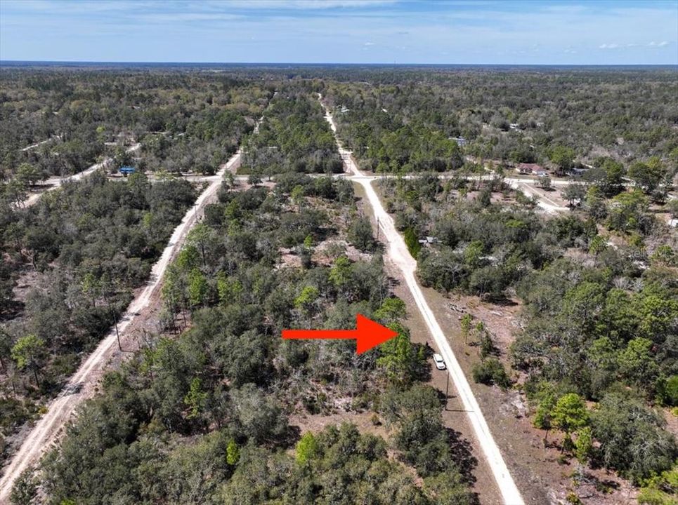 На продажу: $9,900 (0.24 acres)