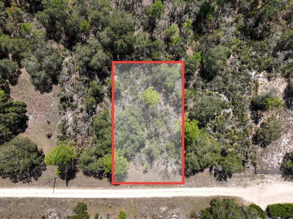 На продажу: $9,900 (0.24 acres)