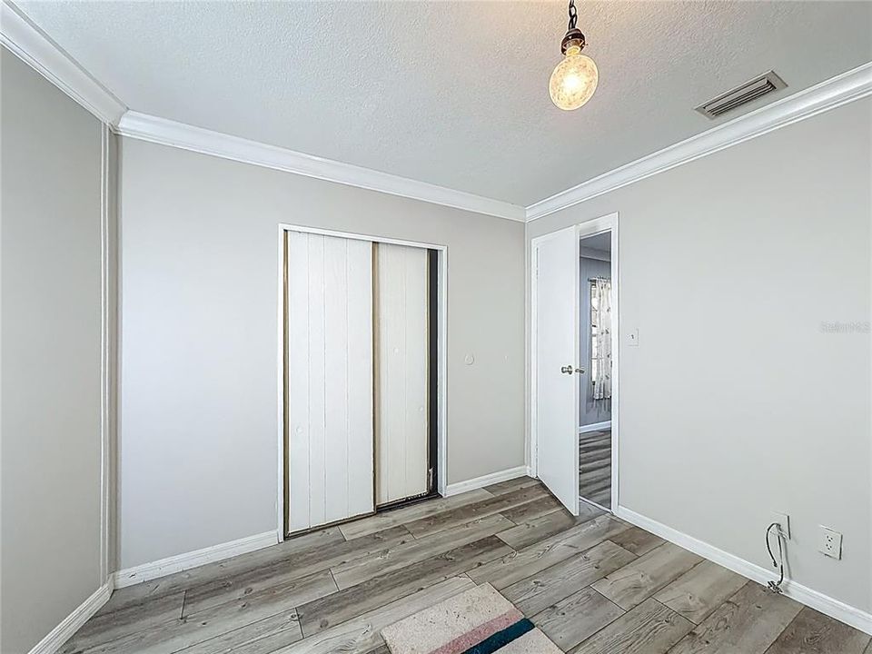 For Sale: $339,999 (4 beds, 2 baths, 2365 Square Feet)