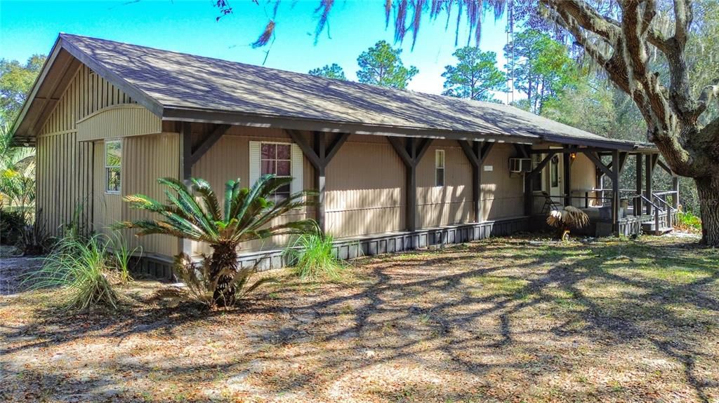 For Sale: $339,999 (4 beds, 2 baths, 2365 Square Feet)