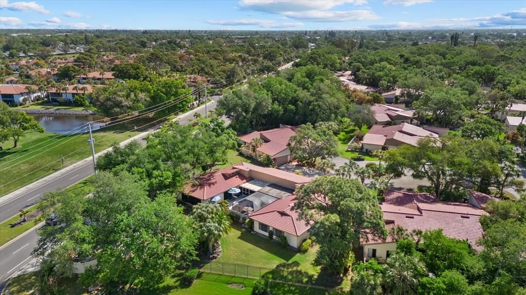 En Venta: $375,000 (3 camas, 2 baños, 2231 Pies cuadrados)