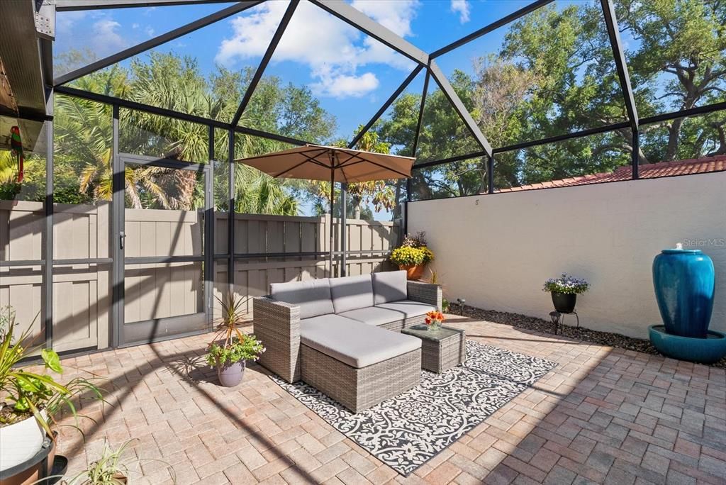 En Venta: $375,000 (3 camas, 2 baños, 2231 Pies cuadrados)