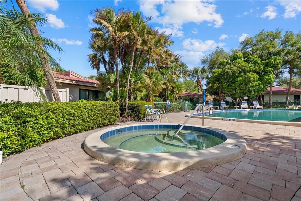 En Venta: $375,000 (3 camas, 2 baños, 2231 Pies cuadrados)