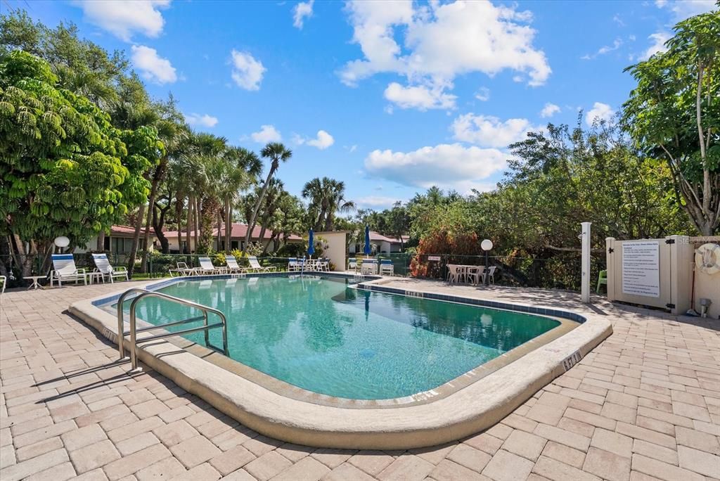 En Venta: $375,000 (3 camas, 2 baños, 2231 Pies cuadrados)