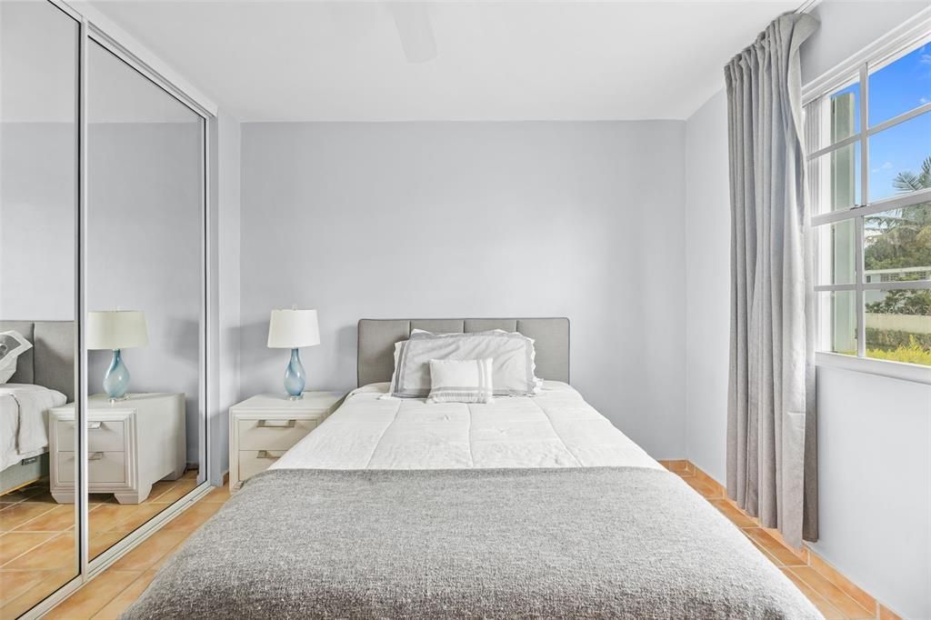 Active With Contract: $369,000 (3 beds, 2 baths, 1896 Square Feet)