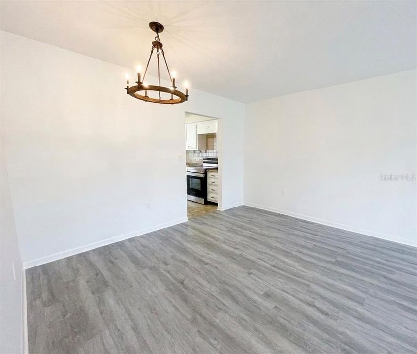 Activo con contrato: $99,000 (2 camas, 1 baños, 1175 Pies cuadrados)