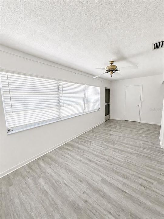 Activo con contrato: $99,000 (2 camas, 1 baños, 1175 Pies cuadrados)