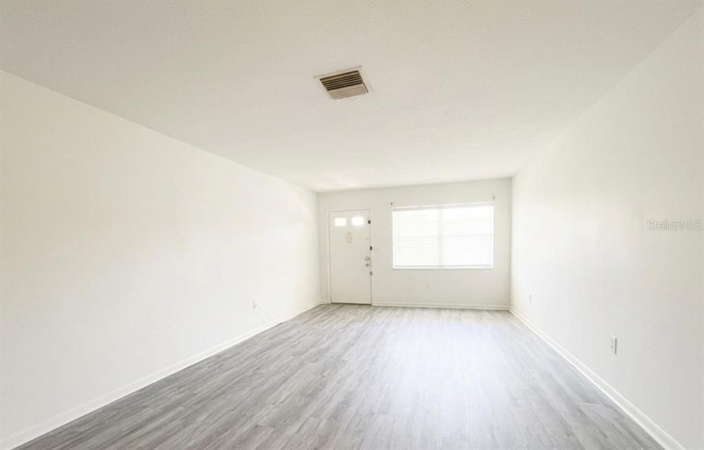 Activo con contrato: $99,000 (2 camas, 1 baños, 1175 Pies cuadrados)