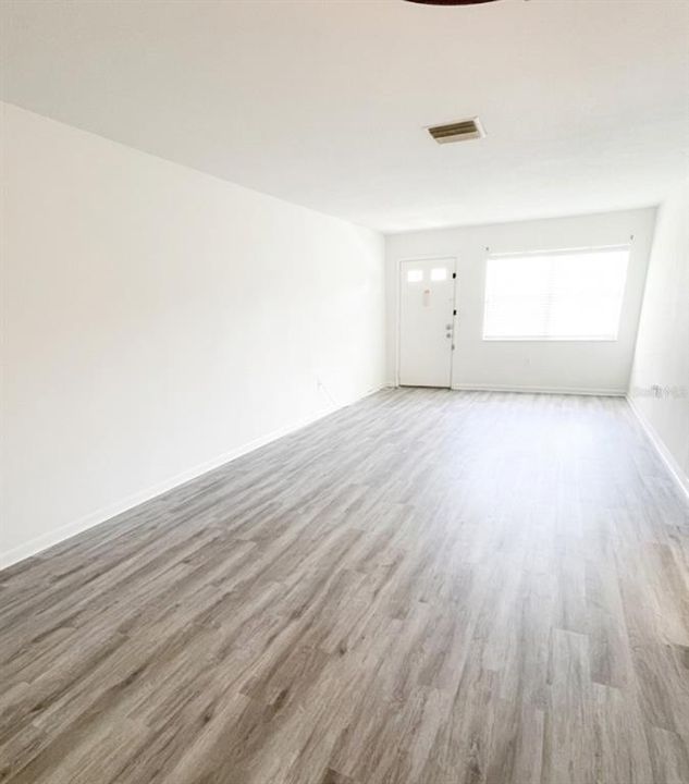 Activo con contrato: $99,000 (2 camas, 1 baños, 1175 Pies cuadrados)