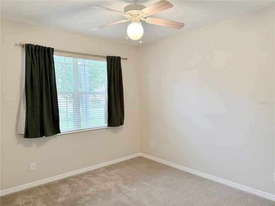 На продажу: $229,900 (2 спален, 2 ванн, 1285 Квадратных фут)