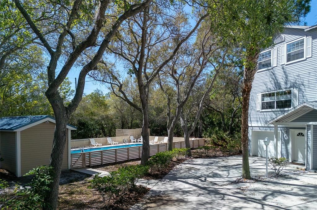 For Sale: $449,900 (3 beds, 2 baths, 1600 Square Feet)