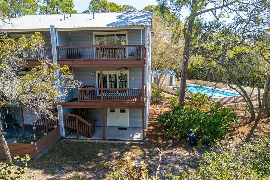 For Sale: $449,900 (3 beds, 2 baths, 1600 Square Feet)