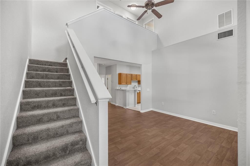 For Sale: $185,900 (3 beds, 2 baths, 1401 Square Feet)