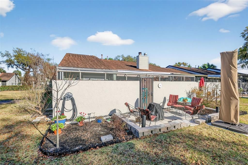 For Sale: $328,000 (3 beds, 2 baths, 1610 Square Feet)
