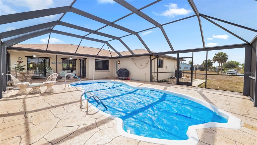 En Venta: $499,000 (3 camas, 2 baños, 2033 Pies cuadrados)