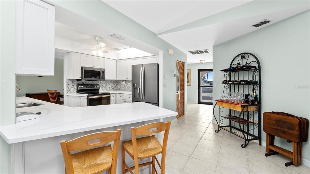 En Venta: $499,000 (3 camas, 2 baños, 2033 Pies cuadrados)