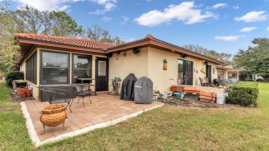 На продажу: $439,999 (3 спален, 2 ванн, 2474 Квадратных фут)