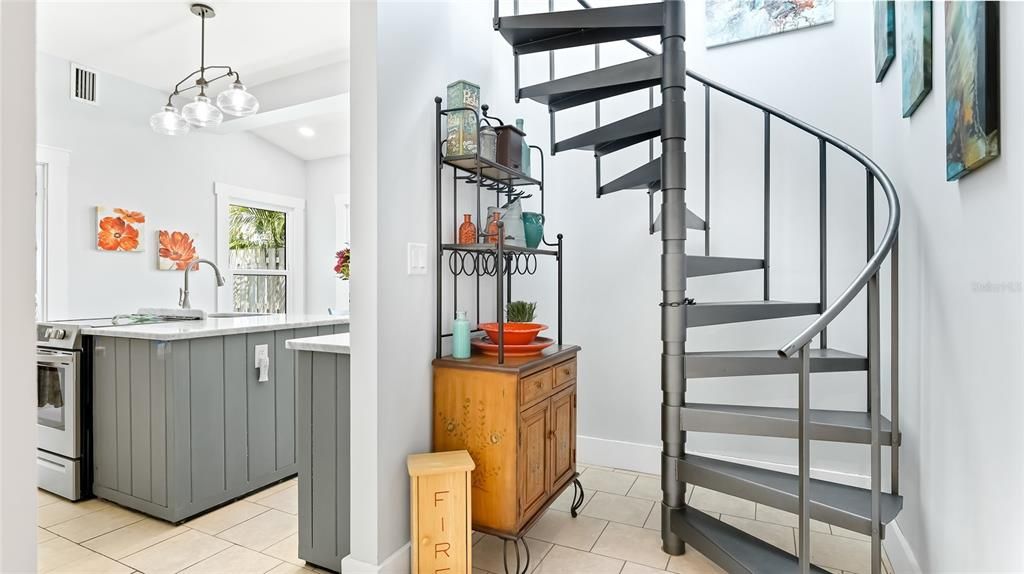 Active With Contract: $759,000 (3 beds, 2 baths, 1708 Square Feet)