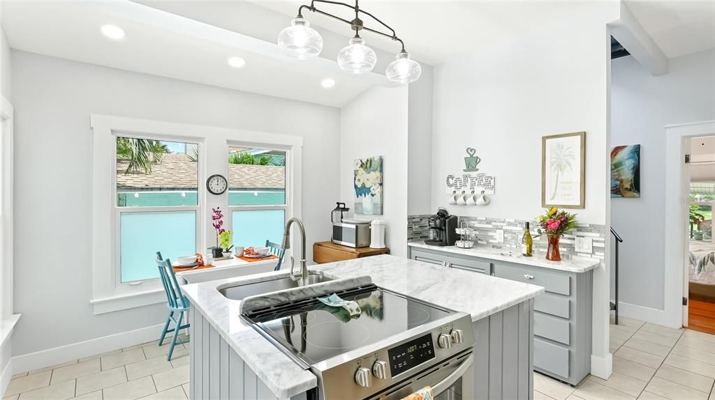 Active With Contract: $759,000 (3 beds, 2 baths, 1708 Square Feet)
