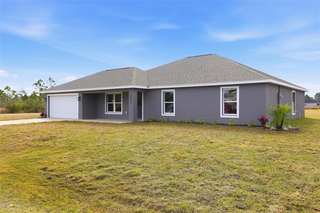 Active With Contract: $309,000 (4 beds, 2 baths, 1860 Square Feet)