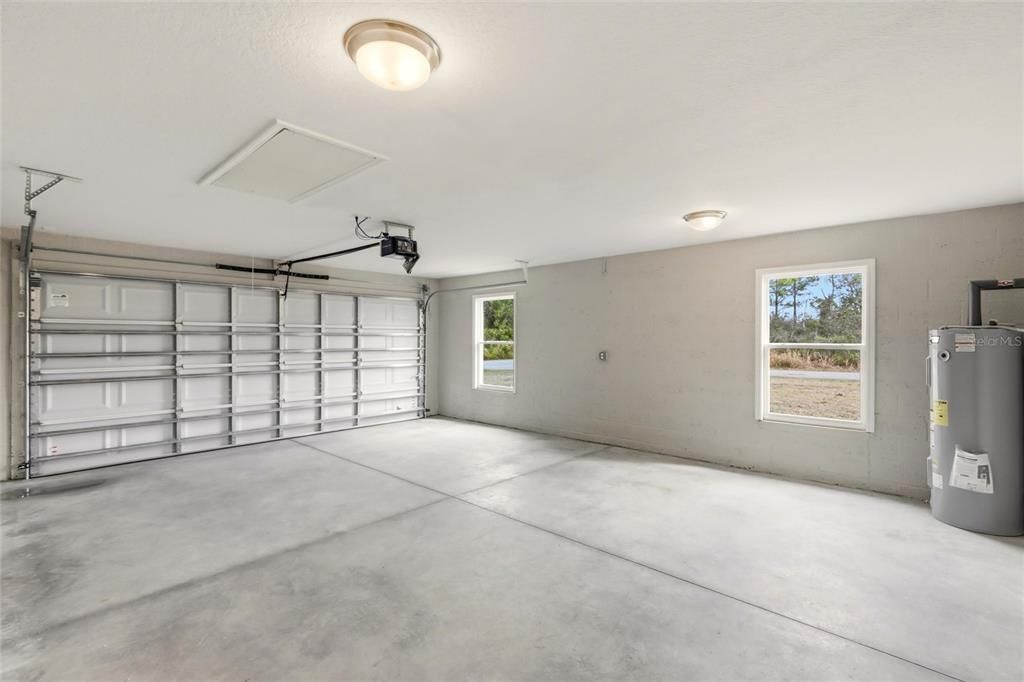 Active With Contract: $309,000 (4 beds, 2 baths, 1860 Square Feet)