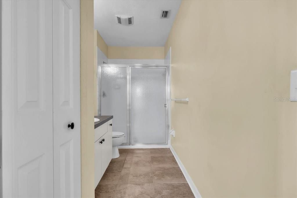 Activo con contrato: $142,500 (2 camas, 2 baños, 924 Pies cuadrados)