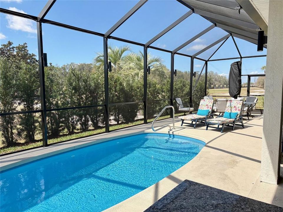 En Venta: $585,000 (3 camas, 2 baños, 2512 Pies cuadrados)