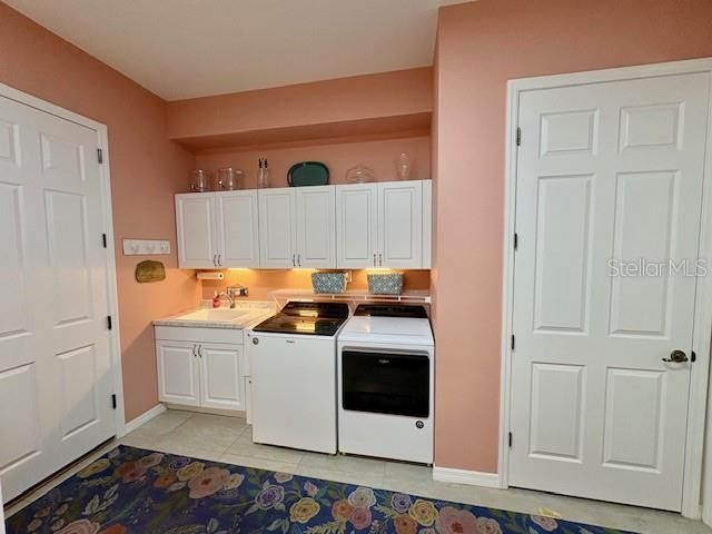 En Venta: $585,000 (3 camas, 2 baños, 2512 Pies cuadrados)
