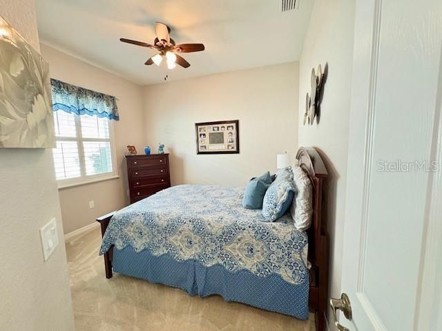 En Venta: $585,000 (3 camas, 2 baños, 2512 Pies cuadrados)