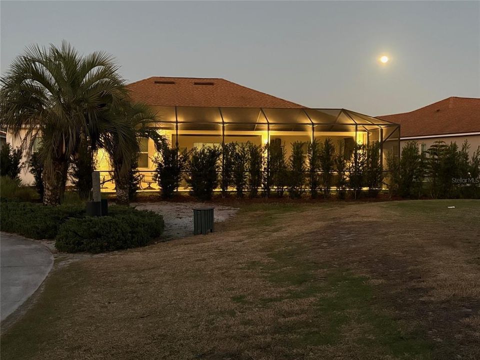 En Venta: $585,000 (3 camas, 2 baños, 2512 Pies cuadrados)