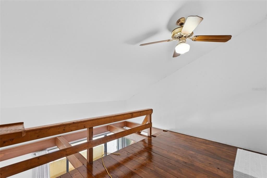 En Venta: $549,900 (2 camas, 2 baños, 1500 Pies cuadrados)