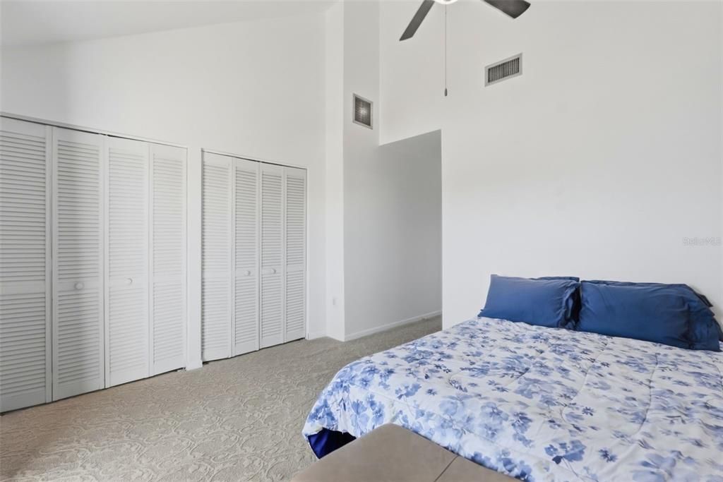 En Venta: $549,900 (2 camas, 2 baños, 1500 Pies cuadrados)