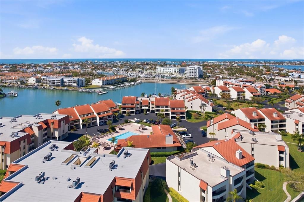En Venta: $549,900 (2 camas, 2 baños, 1500 Pies cuadrados)