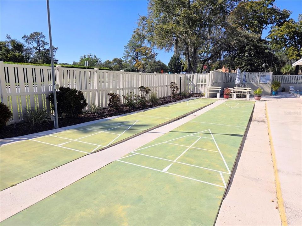 For Sale: $134,900 (2 beds, 2 baths, 1144 Square Feet)