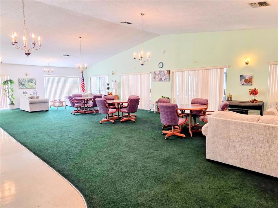 For Sale: $134,900 (2 beds, 2 baths, 1144 Square Feet)