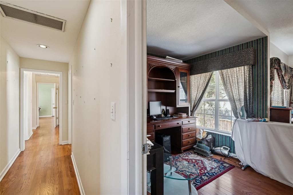 For Sale: $1,000,000 (5 beds, 4 baths, 3528 Square Feet)