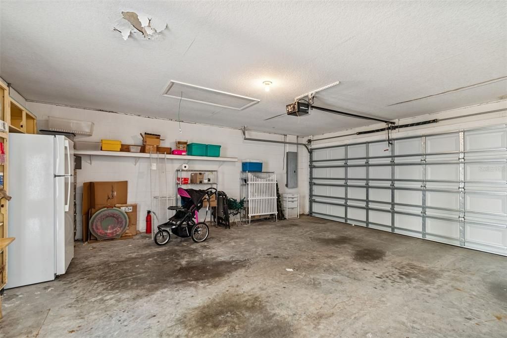 For Sale: $1,000,000 (5 beds, 4 baths, 3528 Square Feet)