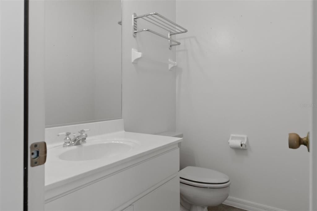 For Sale: $625,000 (3 beds, 2 baths, 2943 Square Feet)