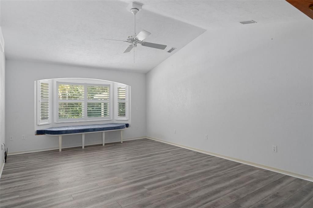 For Sale: $625,000 (3 beds, 2 baths, 2943 Square Feet)
