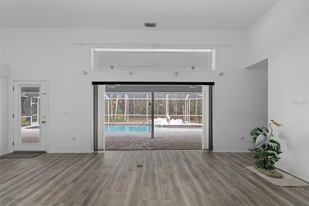 For Sale: $625,000 (3 beds, 2 baths, 2943 Square Feet)