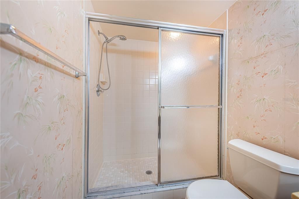 Activo con contrato: $199,000 (2 camas, 2 baños, 1280 Pies cuadrados)