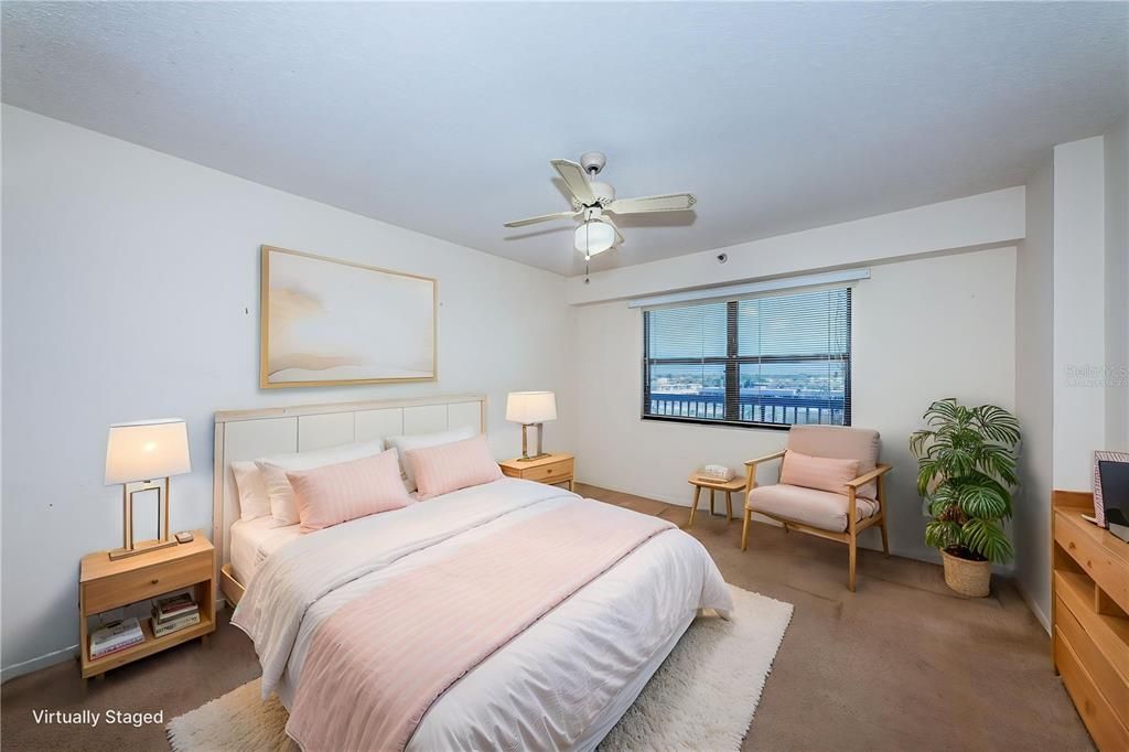 Activo con contrato: $199,000 (2 camas, 2 baños, 1280 Pies cuadrados)