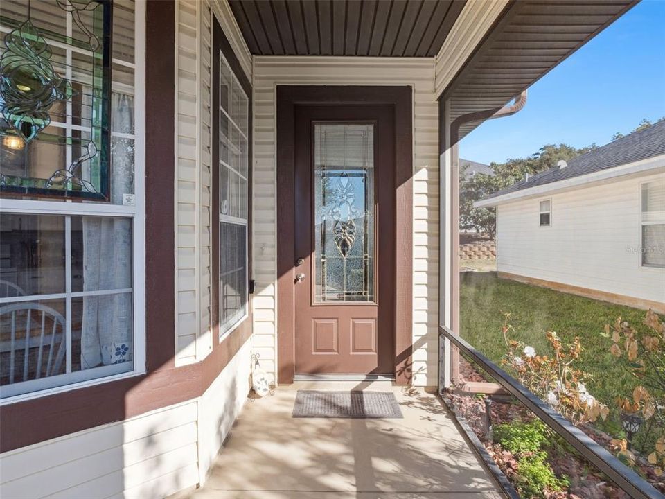 For Sale: $275,000 (3 beds, 2 baths, 1414 Square Feet)
