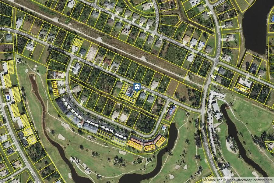 Active With Contract: $136,900 (2 beds, 2 baths, 891 Square Feet)