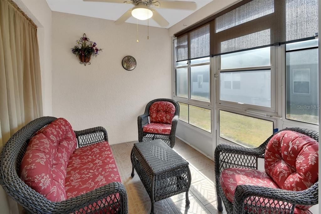 En Venta: $190,000 (2 camas, 2 baños, 939 Pies cuadrados)