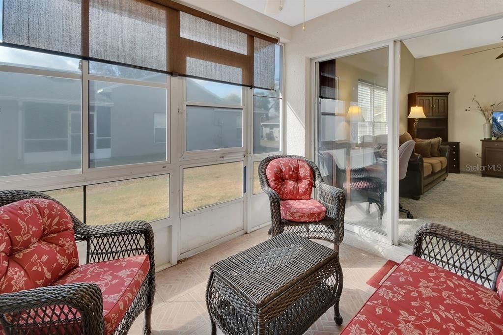 En Venta: $190,000 (2 camas, 2 baños, 939 Pies cuadrados)